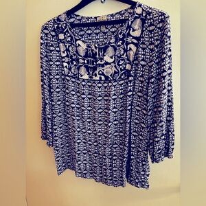 Como Vintage Floral Blue and White Women's Top size xl